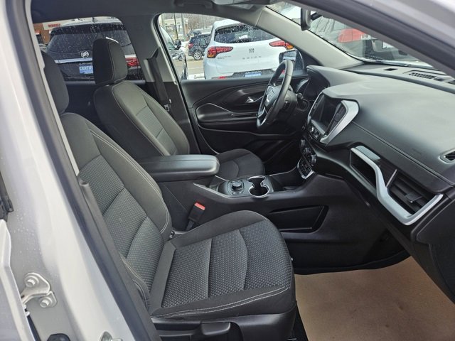 Used 2022 GMC Terrain SLE w/ Driver Convenience Package image 10