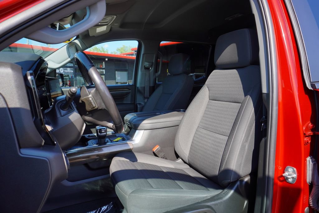 Used 2022 Chevrolet Silverado 1500 RST w/ Z71 Off-Road Package image 22