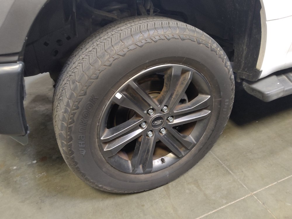 Used 2015 Ford F150 XL w/ Equipment Group 101A Mid AWD/4WD image 31