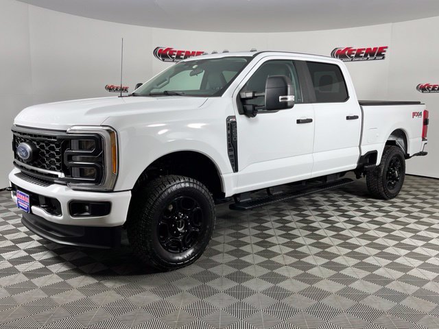 Used 2023 Ford F250 XL w/ STX Appearance Package AWD/4WD image 5