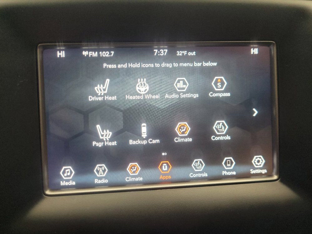 Used 2019 Jeep Grand Cherokee Laredo image 25