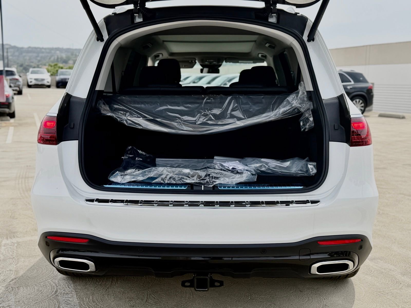 New 2026 Mercedes-Benz GLS 450 4MATIC image 14