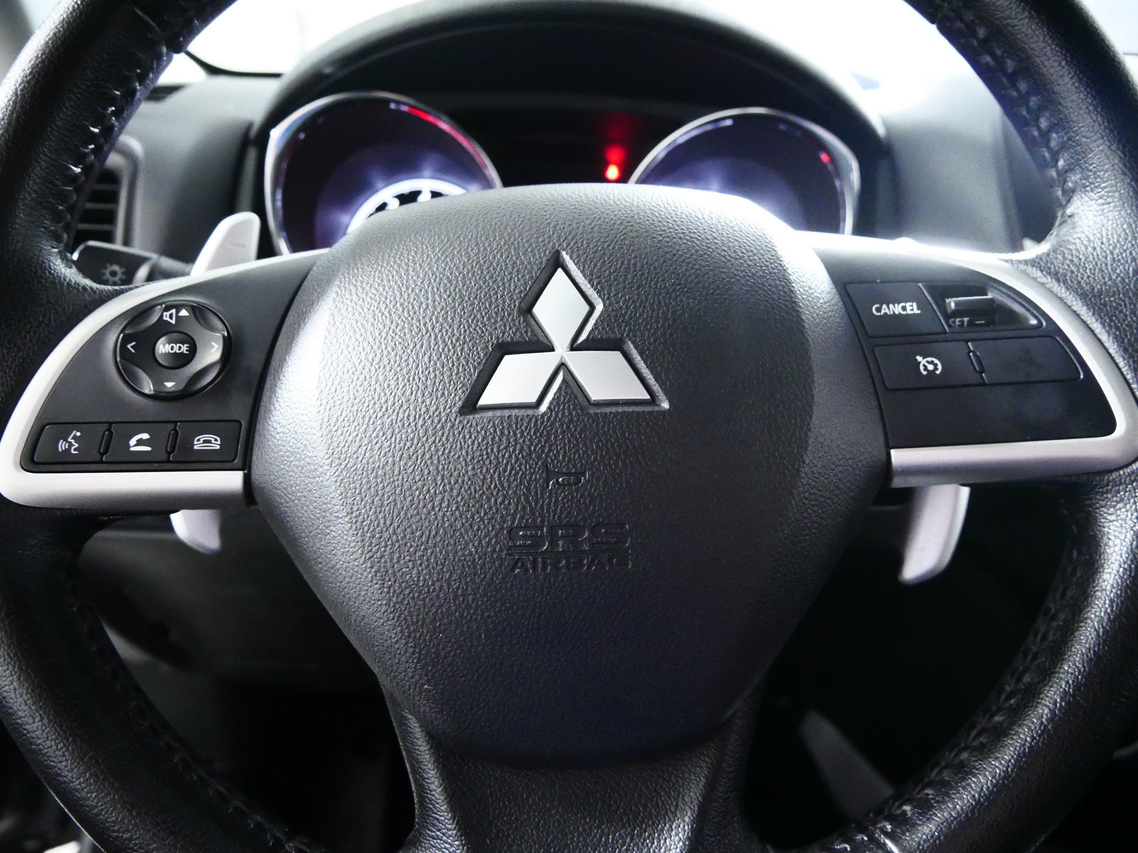 Used 2014 Mitsubishi Outlander Sport SE AWD/4WD image 25