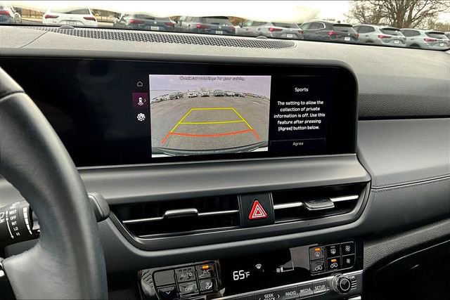 Used 2024 Kia Seltos EX FWD image 14