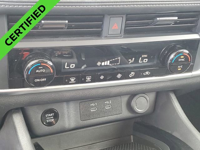 Used 2024 Nissan Rogue SV image 18