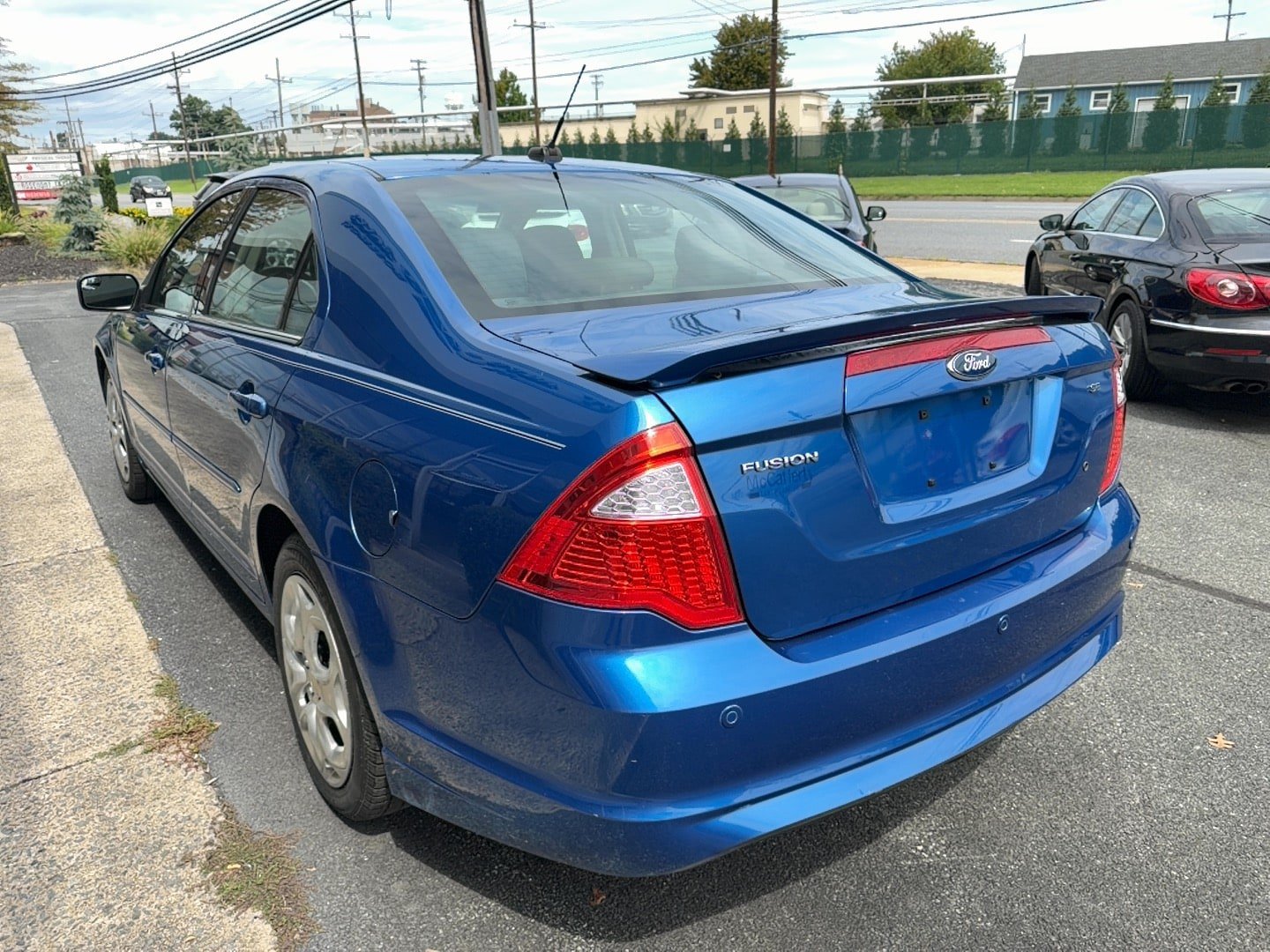 Used 2011 Ford Fusion SE w/ 202A Rapid Spec Order Code FWD image 4