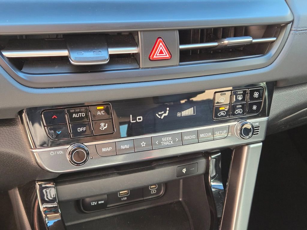 Used 2024 Kia Seltos EX FWD image 26