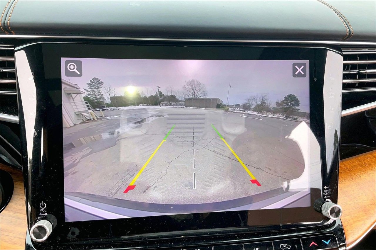 Used 2022 Jeep Grand Wagoneer Series III image 15