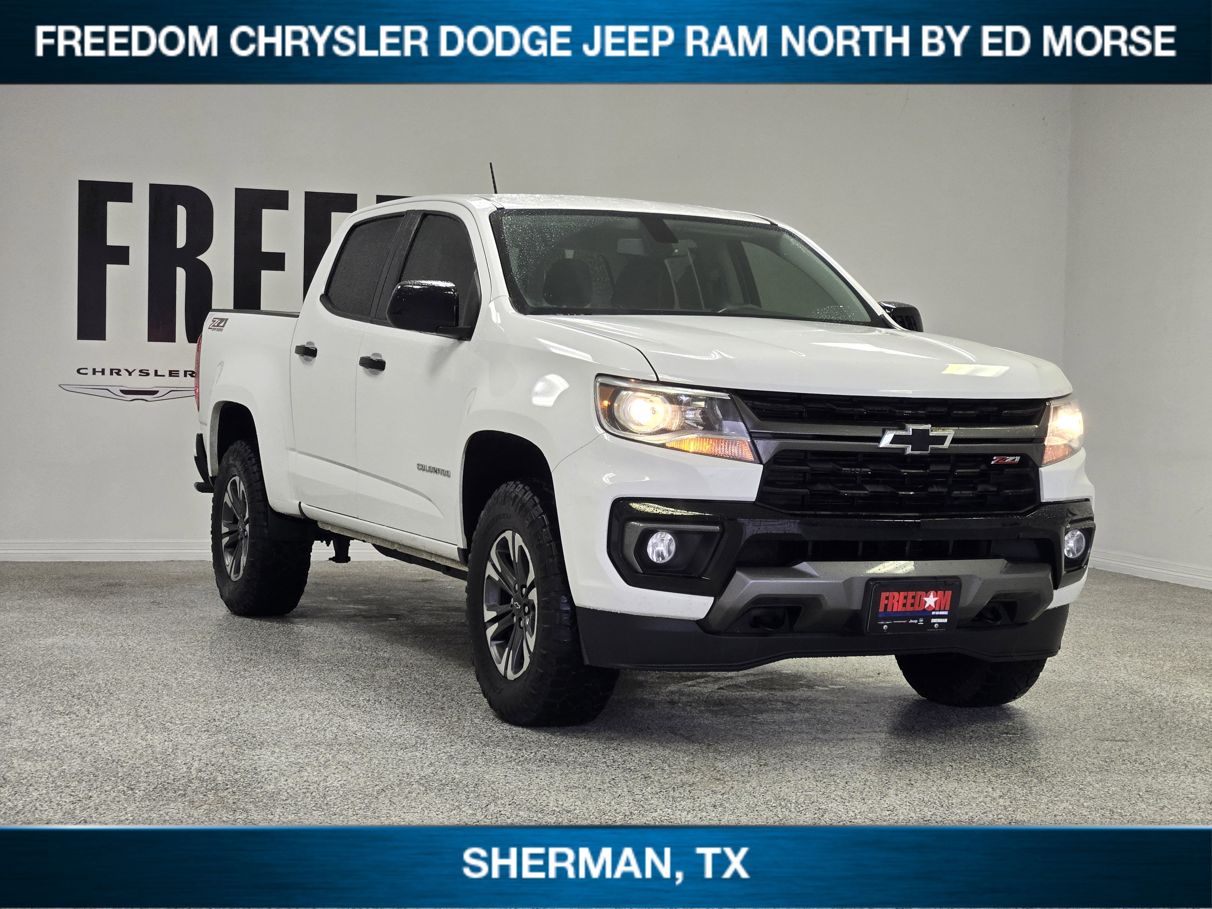 Used 2022 Chevrolet Colorado Z71 image 2