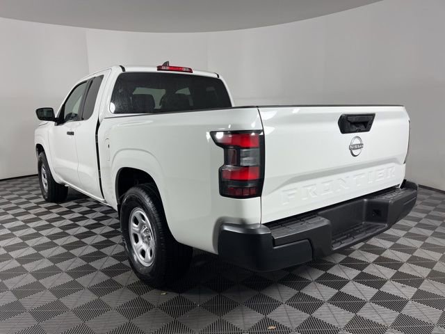 Used 2024 Nissan Frontier S w/ S Utility Package image 7