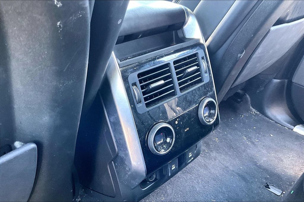 Used 2019 Land Rover Range Rover Sport HSE AWD/4WD image 28