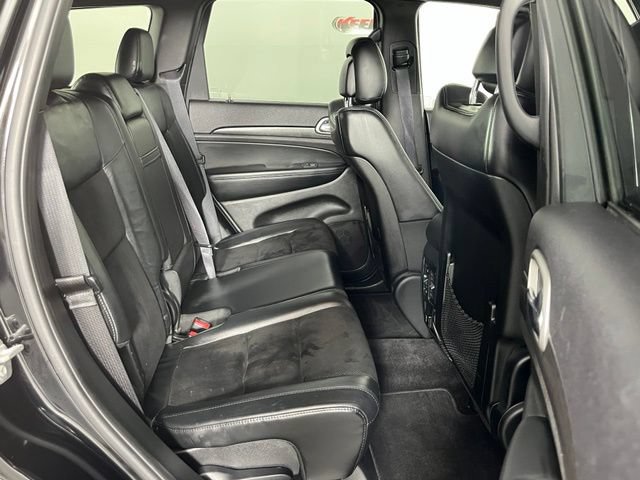 Used 2018 Jeep Grand Cherokee Altitude AWD/4WD image 32