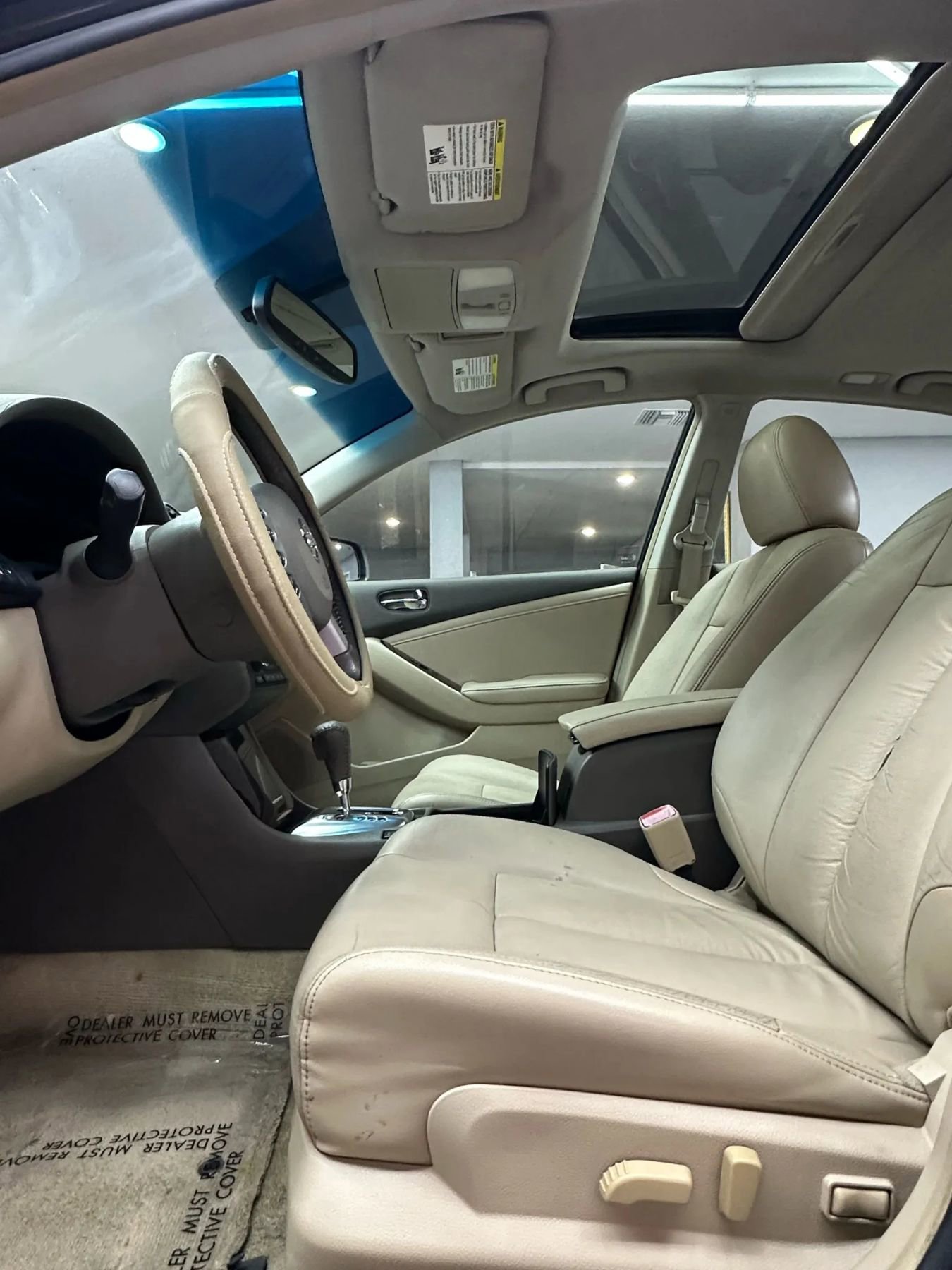 Used 2011 Nissan Altima 3.5 SR w/ 3.5SR Premium Pkg FWD image 10