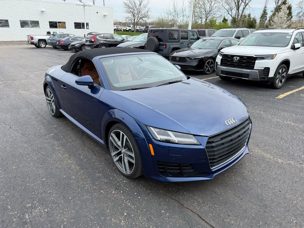 Used 2017 Audi TT 2.0T w/ Technology Package image 4