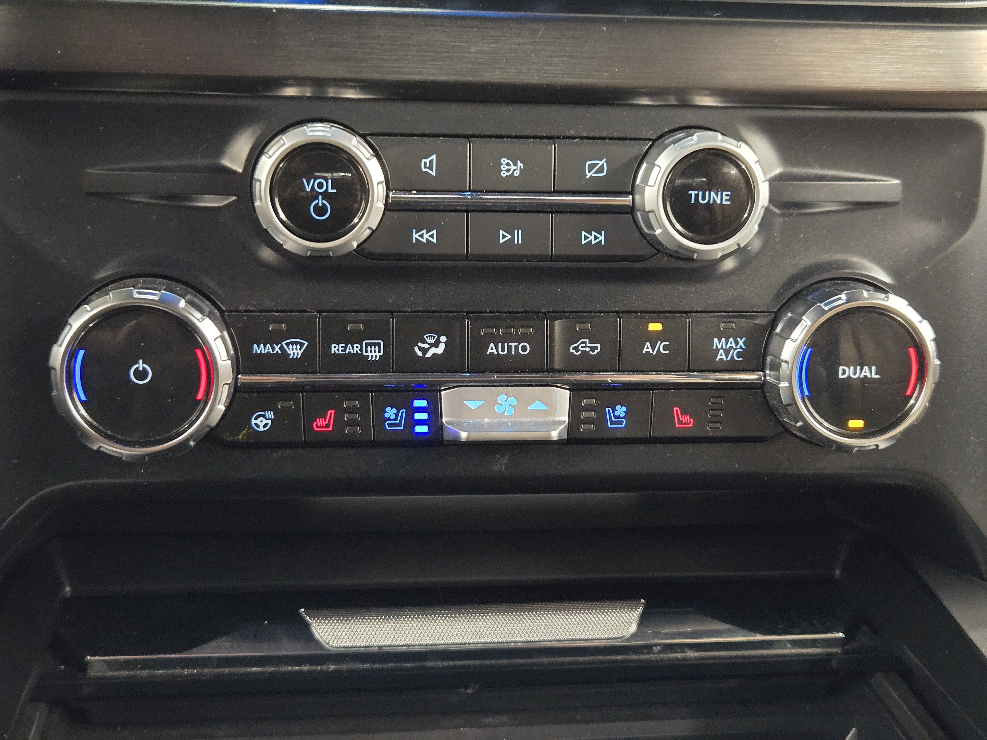 Certified 2023 Ford F250 Lariat w/ Chrome Package image 20