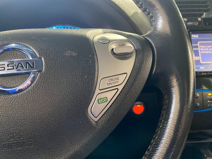 Used 2013 Nissan Leaf SV w/ LED & Quick Charge Pkg FWD image 23