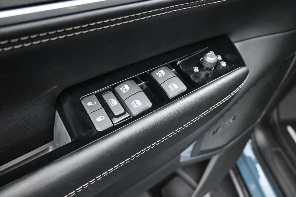 New 2026 Jeep Grand Wagoneer 4WD image 13
