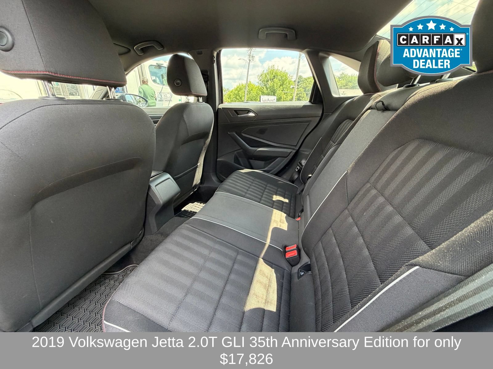 Used 2019 Volkswagen Jetta GLI FWD image 10
