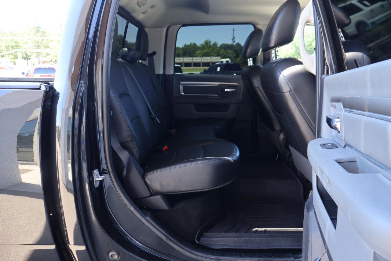 Used 2017 RAM 2500 SLT AWD/4WD image 12