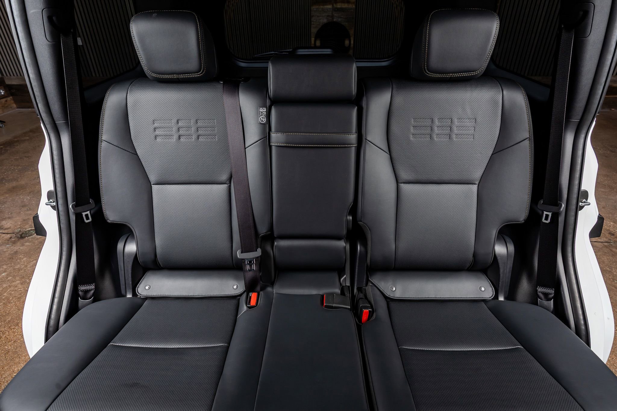 Used 2025 Lexus GX 550 image 35