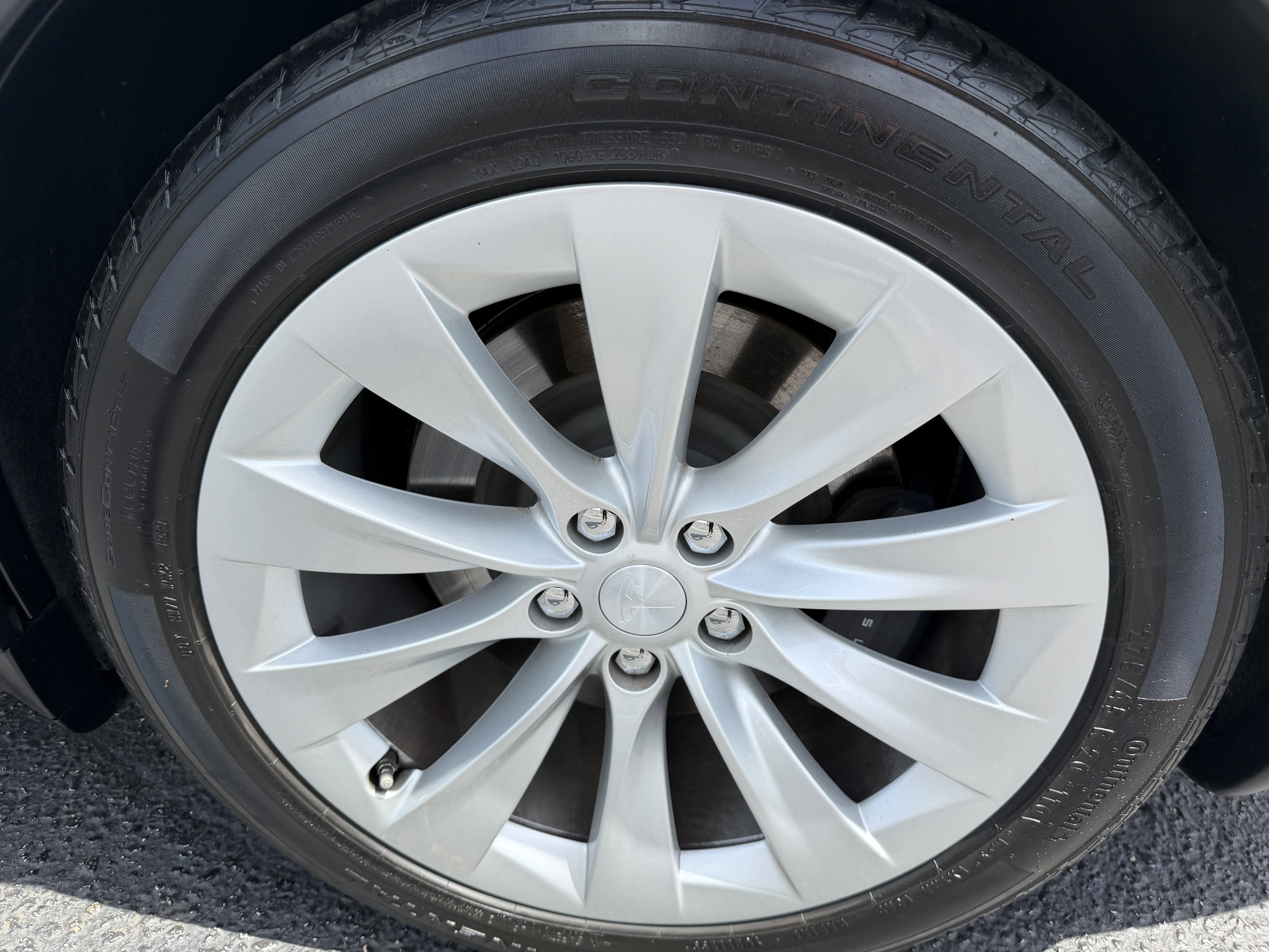 Used 2018 Tesla Model X 75D AWD/4WD image 9