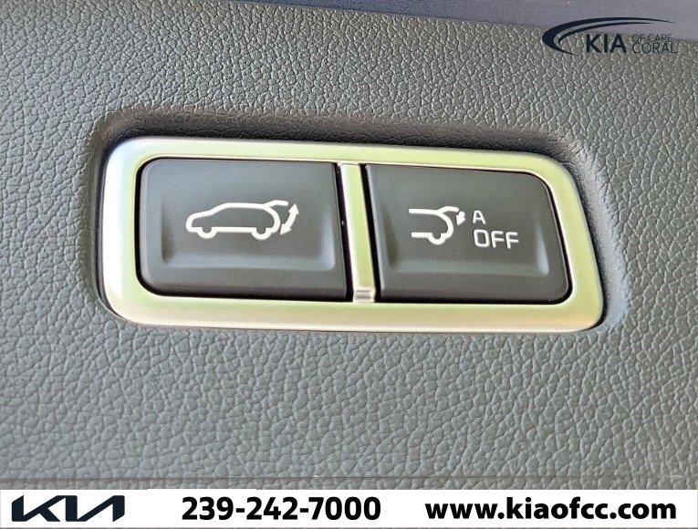 Used 2025 Kia Sorento EX w/ Panoramic Sunroof Package image 10