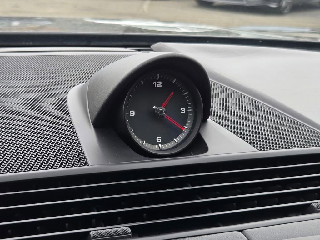 Used 2020 Porsche Panamera 4 image 25