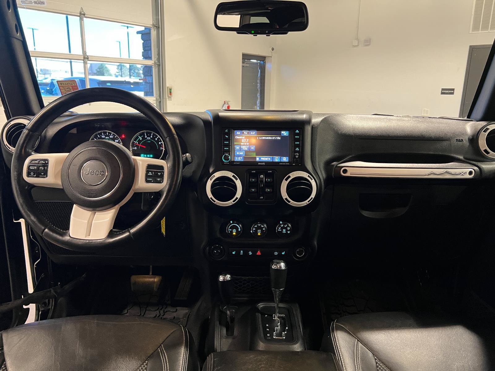 Used 2015 Jeep Wrangler Unlimited Sahara AWD/4WD image 25