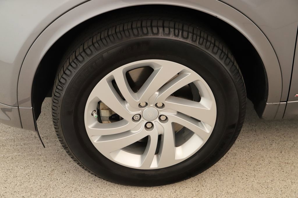 Used 2020 Land Rover Discovery Sport S R-Dynamic image 38