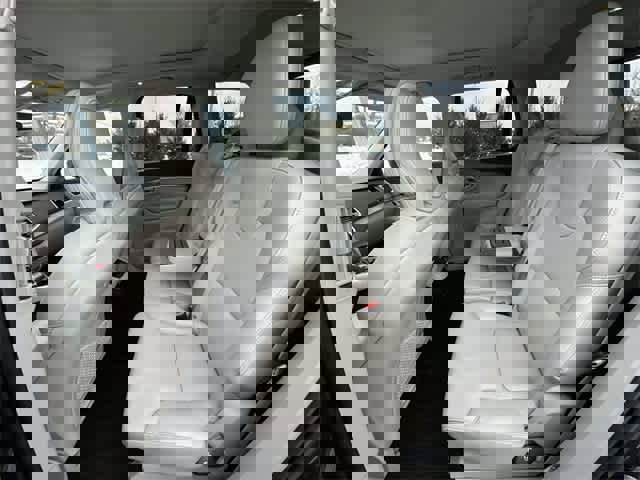 Used 2024 Volvo XC90 B6 Plus w/ Protection Package Premier image 20