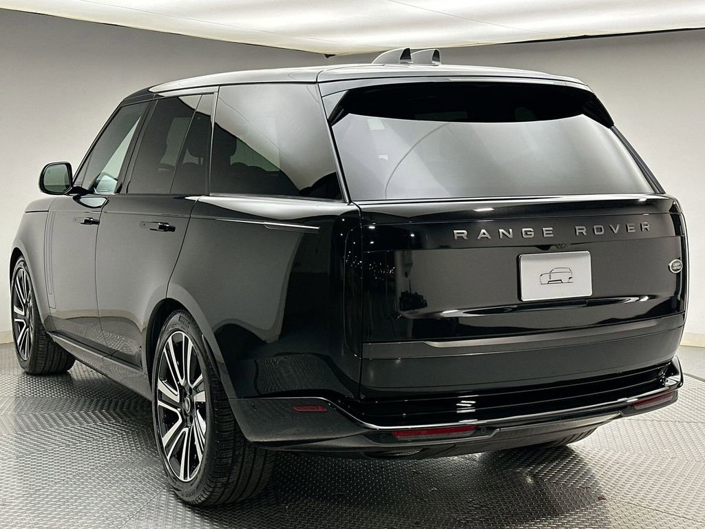 Certified 2023 Land Rover Range Rover SE AWD/4WD image 11