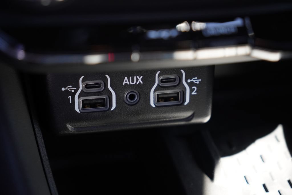 New 2027 Dodge Durango SRT Hellcat w/ 3rd Row Seating Group AWD/4WD image 29