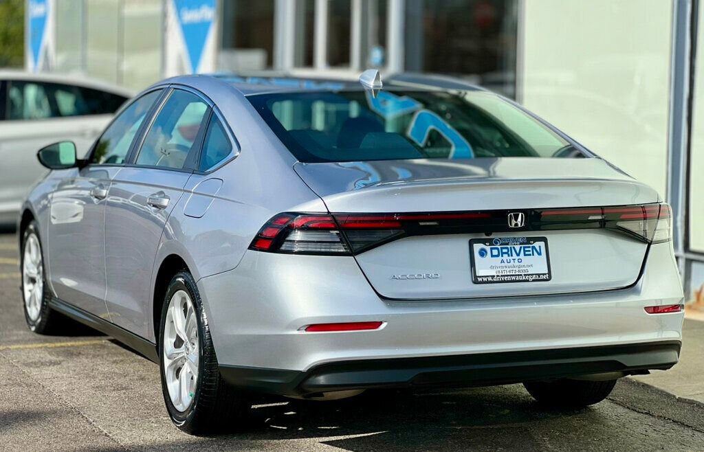 Used 2023 Honda Accord LX image 3