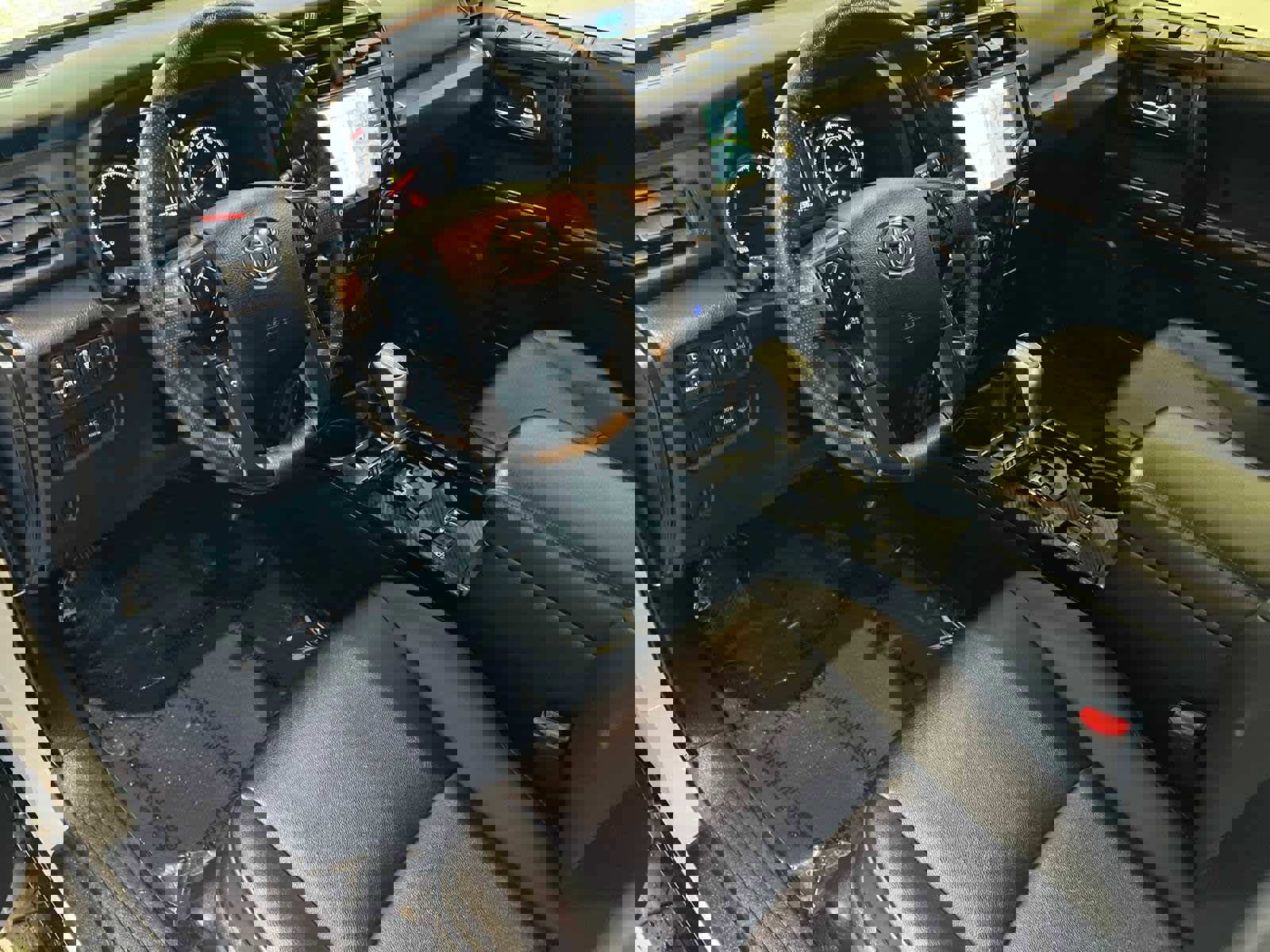 Certified 2023 Toyota 4Runner TRD Off-Road Premium image 2