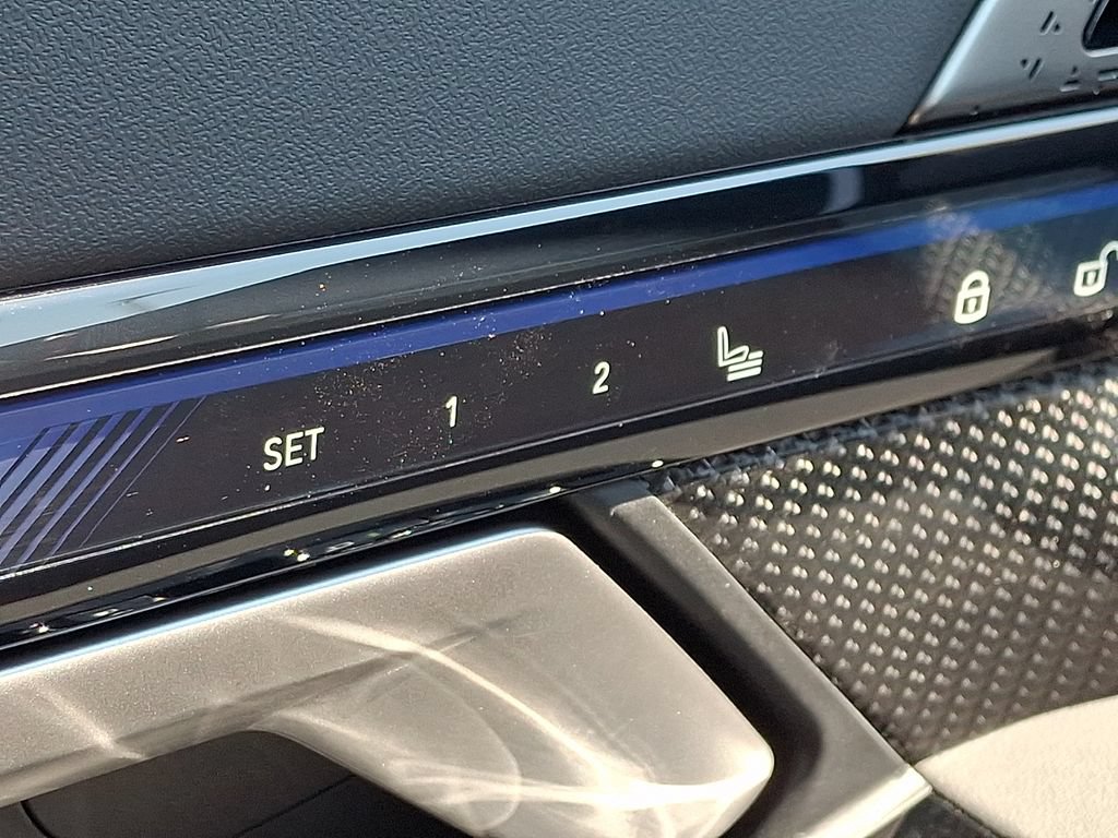 New 2027 BMW M5 Touring AWD/4WD image 16