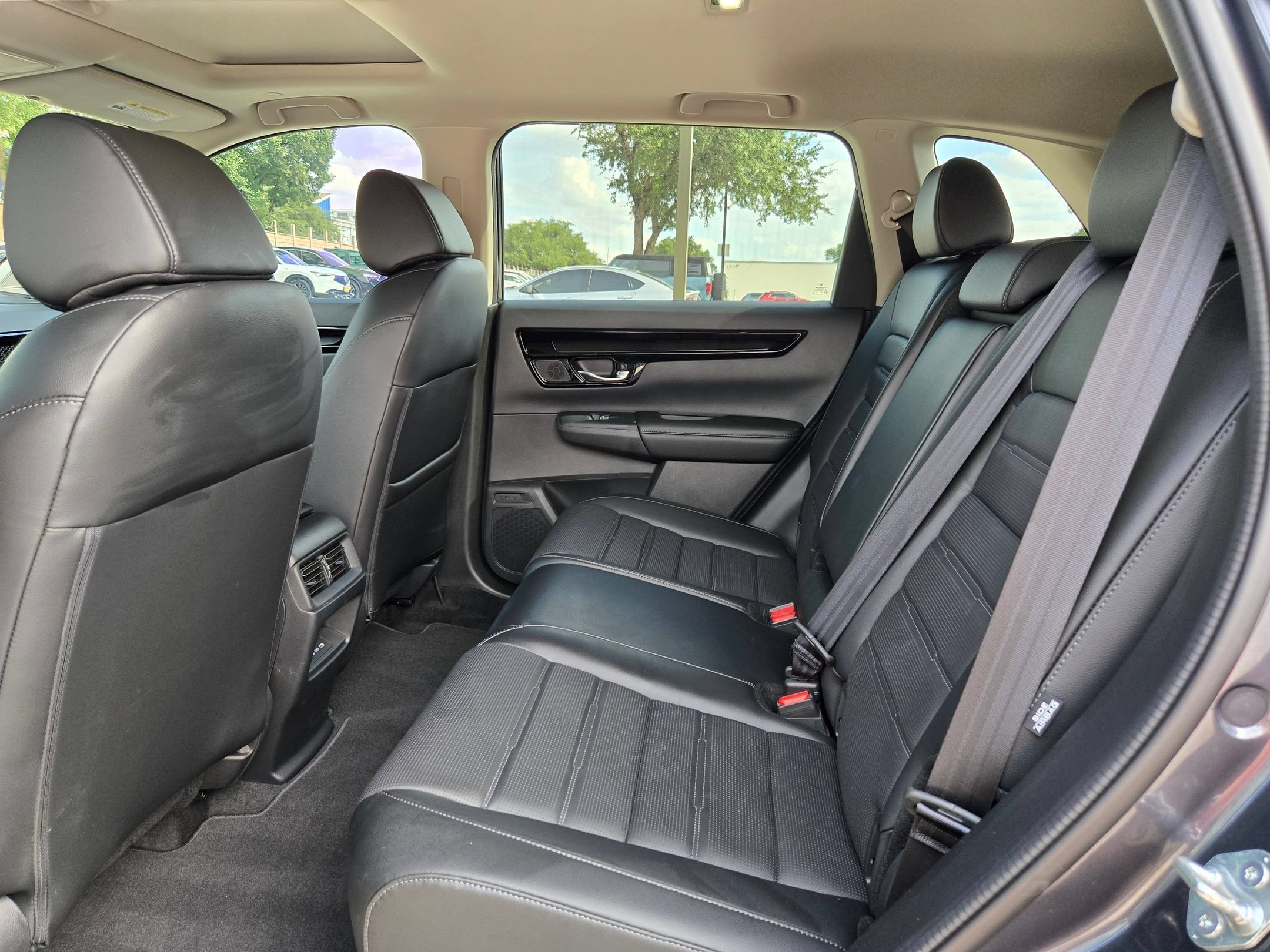 Used 2025 Honda CR-V EX-L image 14