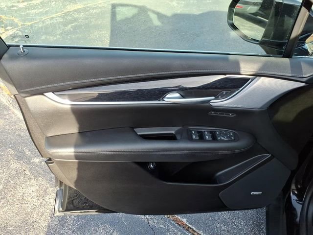 Used 2023 Cadillac XT5 Premium Luxury w/ LPO, Floor Liner Package image 25