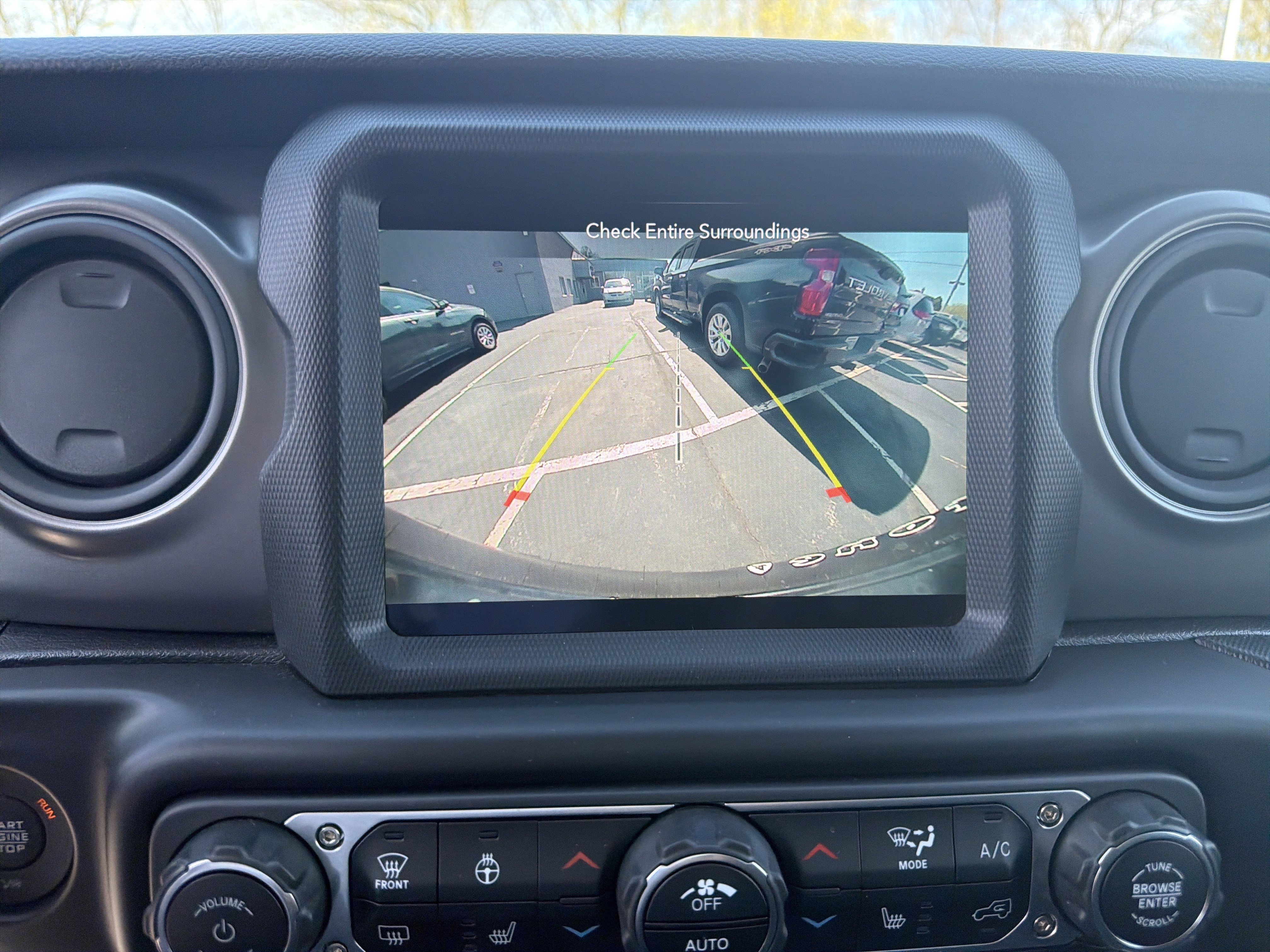 Certified 2022 Jeep Wrangler Sport AWD/4WD image 27
