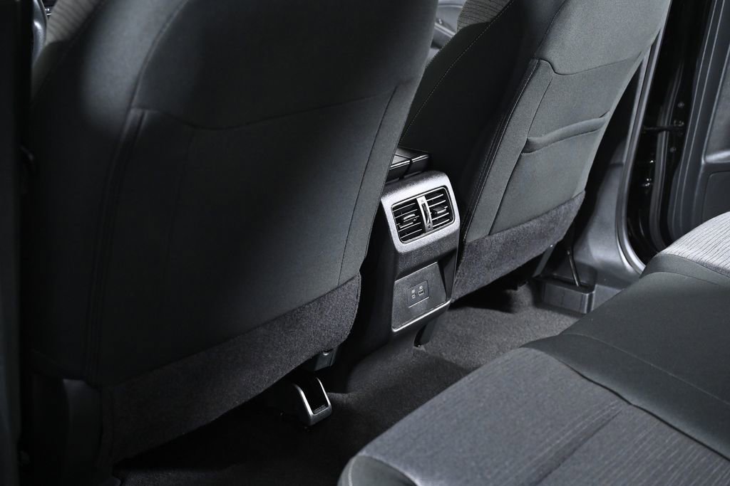 Certified 2023 Nissan Rogue SV image 28