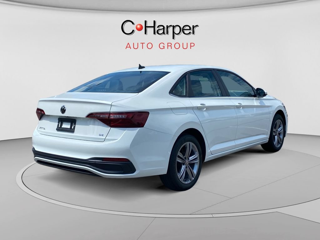 Used 2023 Volkswagen Jetta SE FWD image 3