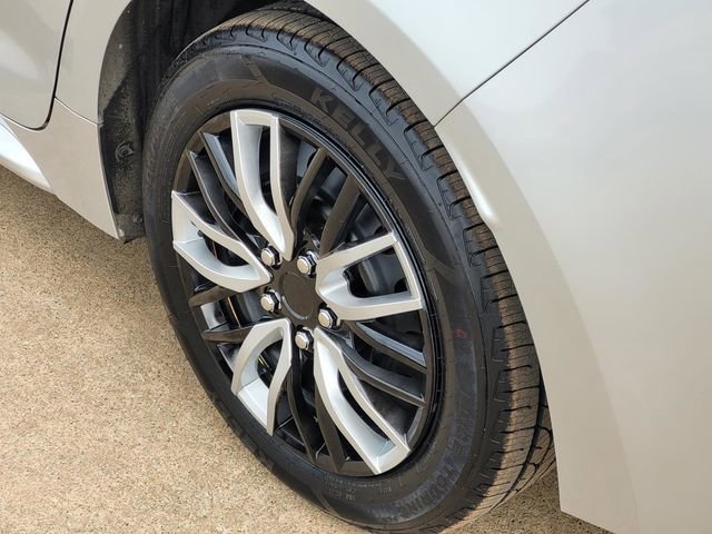 Used 2024 Toyota Corolla LE image 8