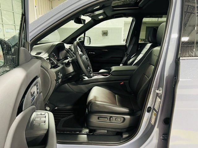 New 2026 Honda Ridgeline Black Edition image 24