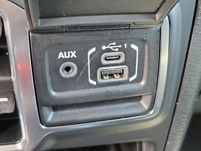 Used 2023 Jeep Gladiator Sport AWD/4WD image 34