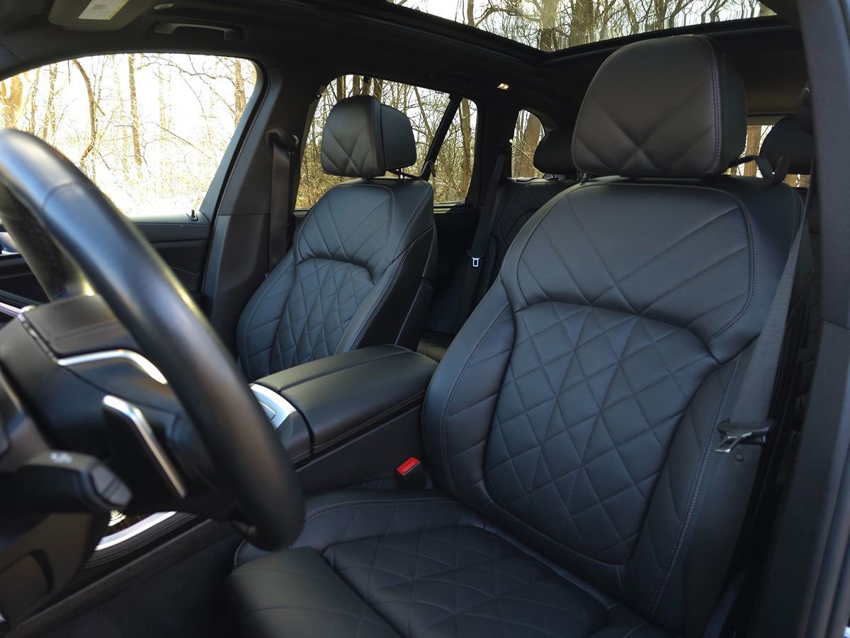 Used 2023 BMW X5 xDrive45e w/ Executive Package image 13
