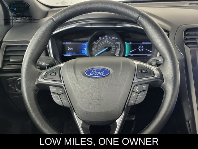 Used 2019 Ford Fusion Titanium AWD/4WD image 25