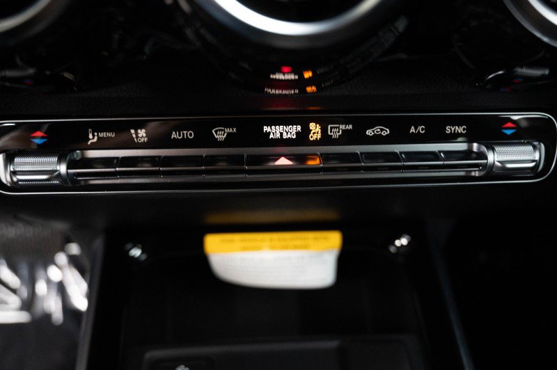 Certified 2026 Mercedes-Benz GLB 250 image 28