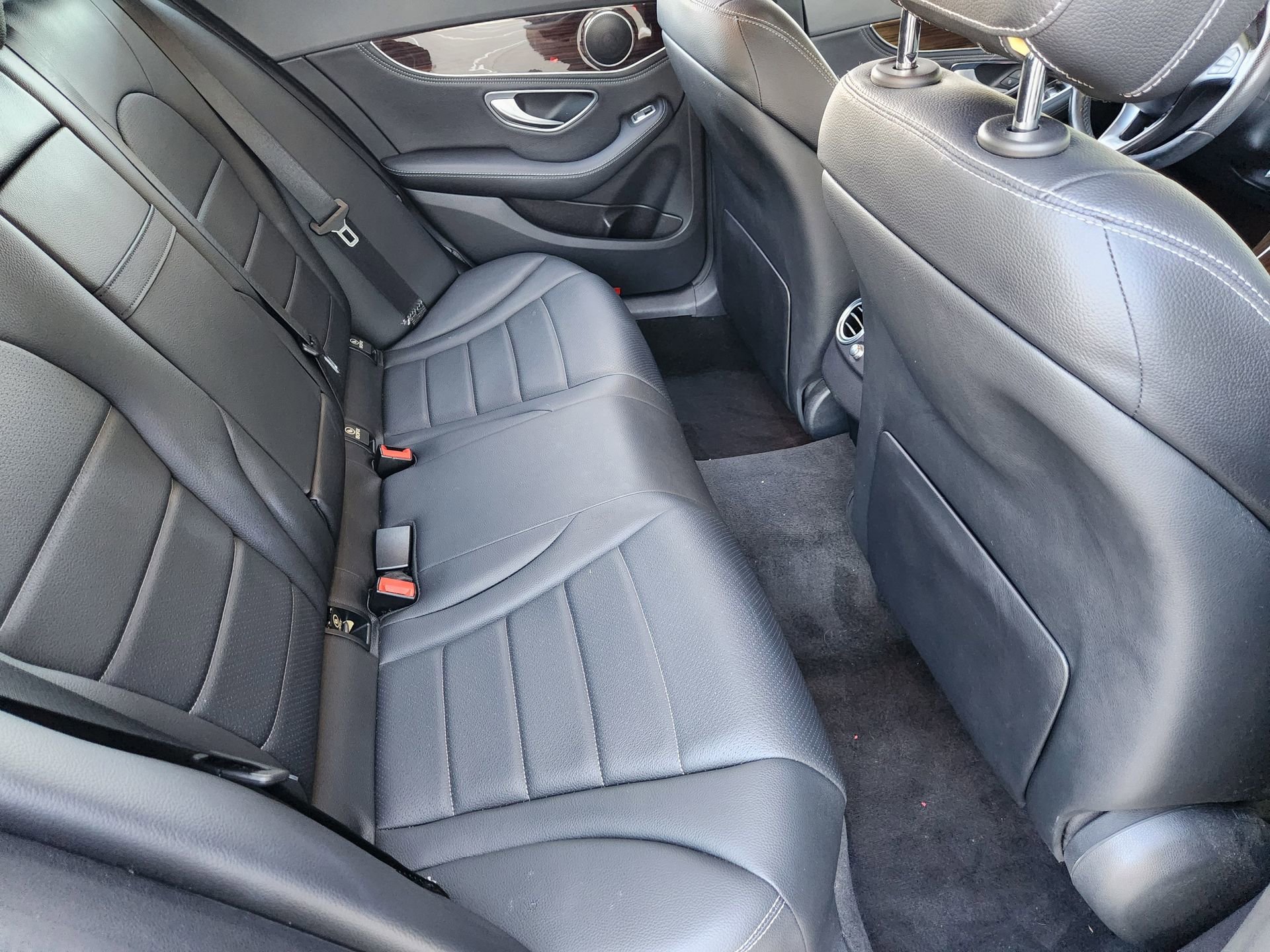 Used 2015 Mercedes-Benz C 300 C 300 image 30