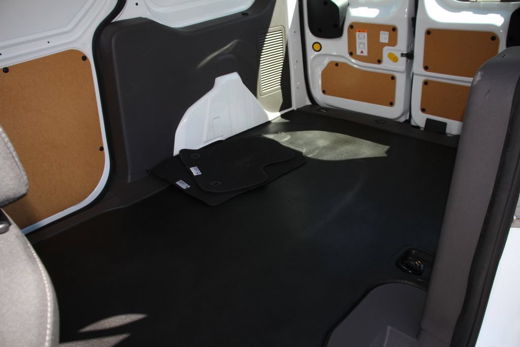 Certified 2020 Ford Transit Connect XLT FWD image 20