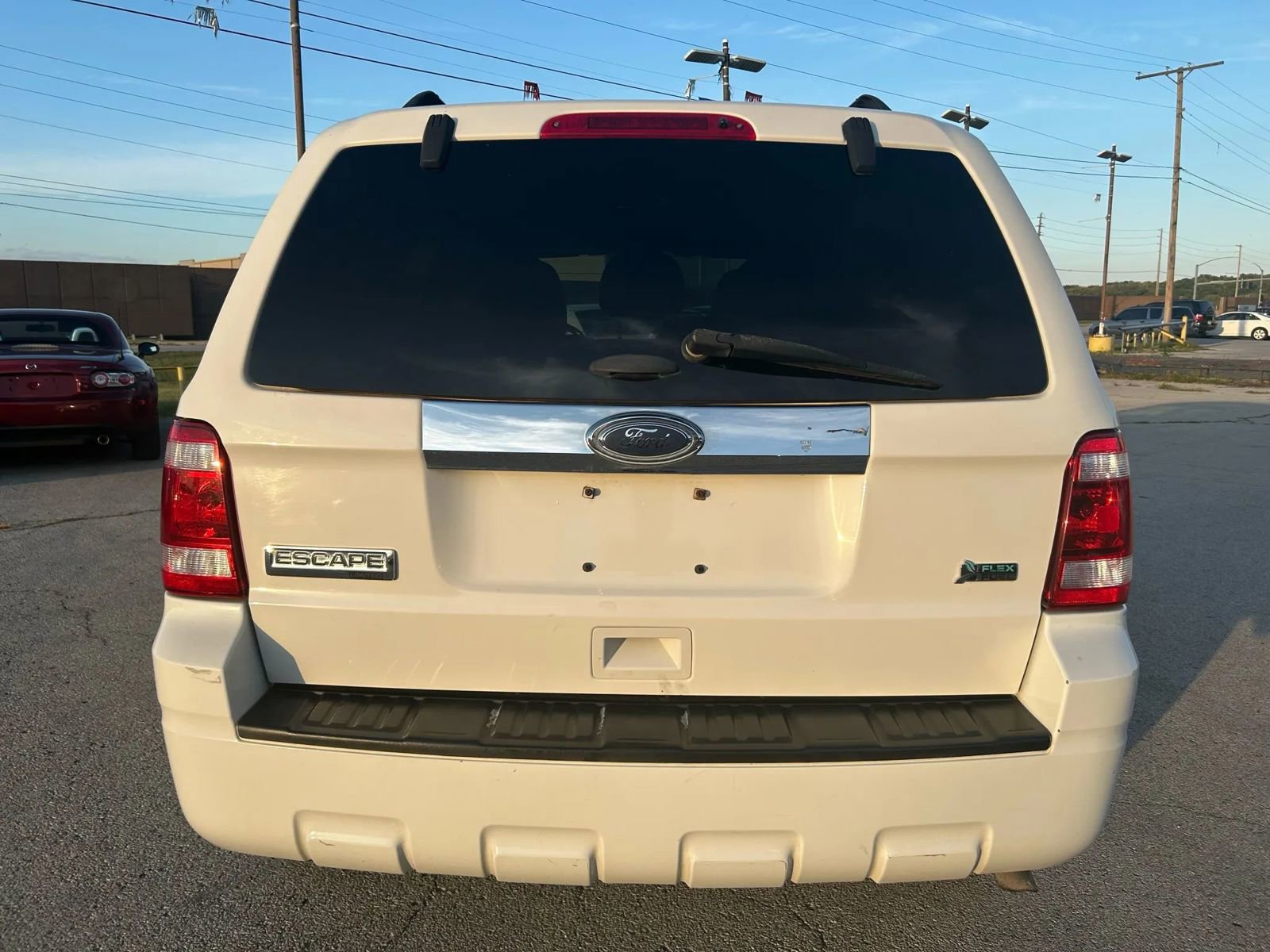 Used 2011 Ford Escape Limited image 4