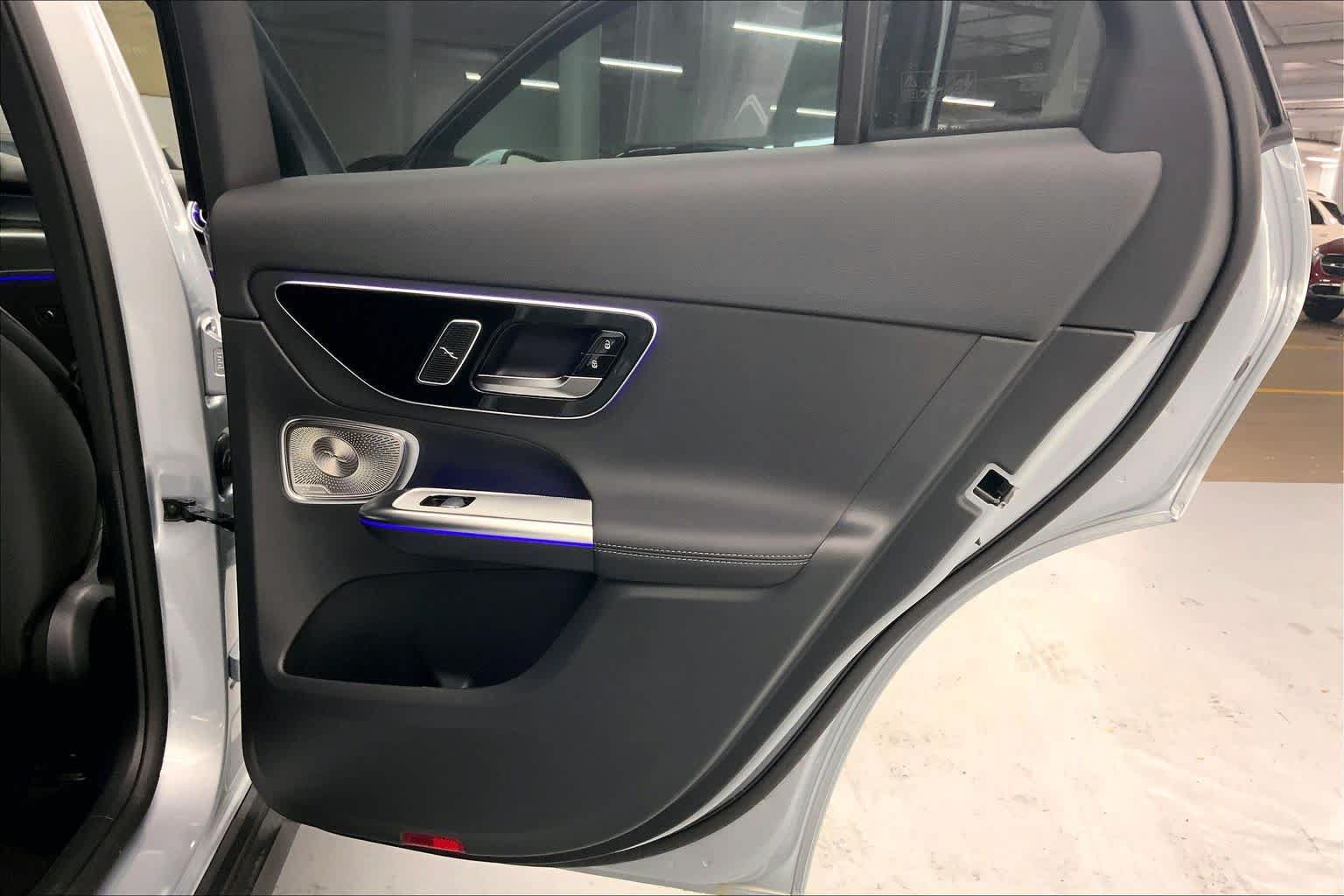 New 2026 Mercedes-Benz GLC 300 image 13